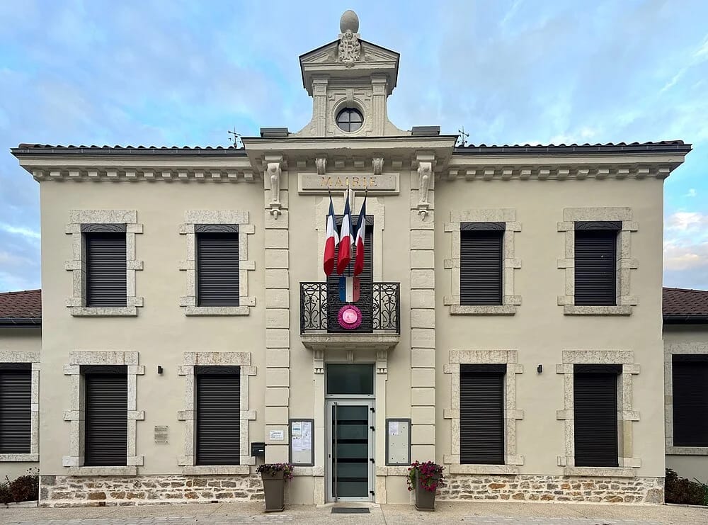 Panneaux solaires à Attignat