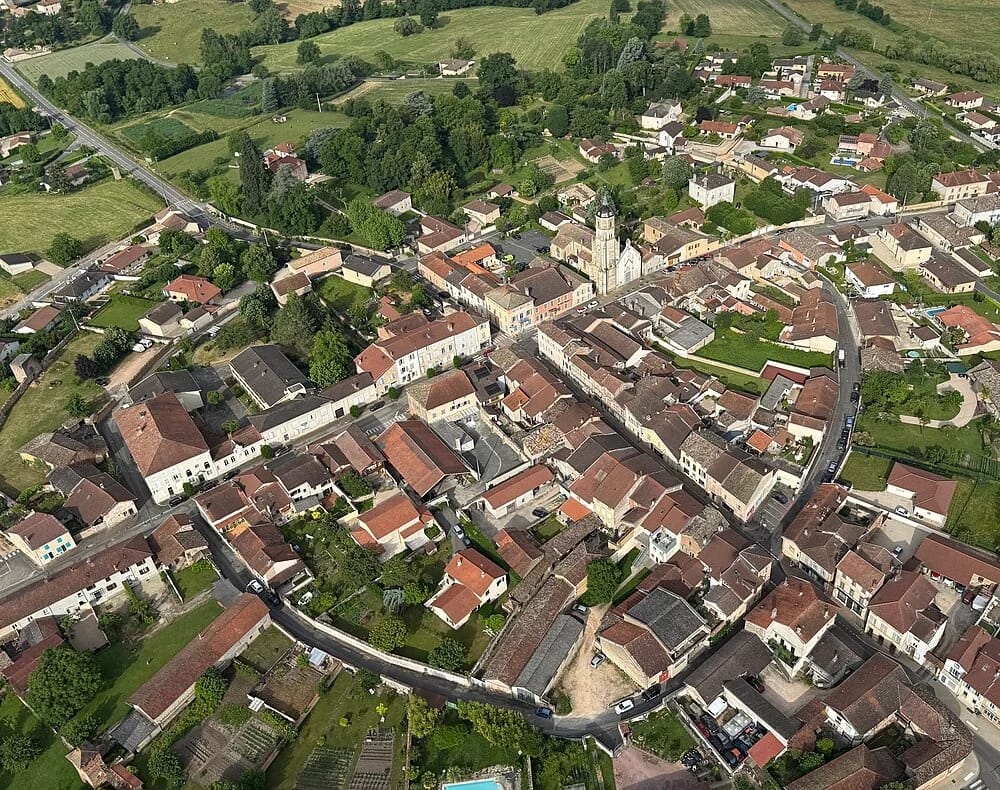 Panneaux solaires à Bâgé-le-Châtel