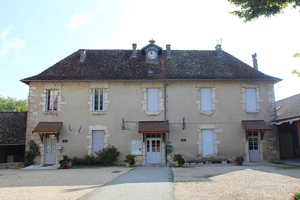 Panneaux solaires à Conzieu