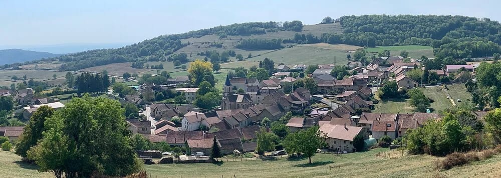 Panneaux solaires à Lompnas