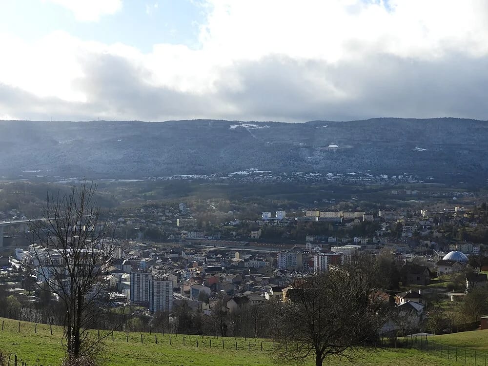 Panneaux solaires à Valserhône