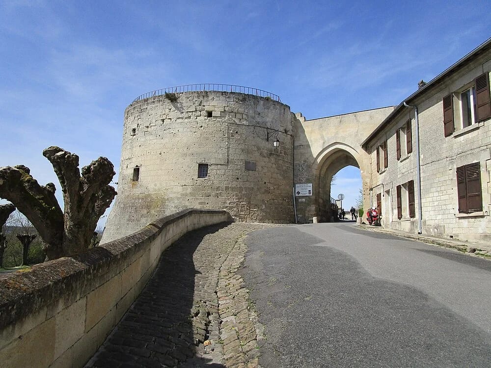 Panneaux solaires à Coucy-le-Château-Auffrique