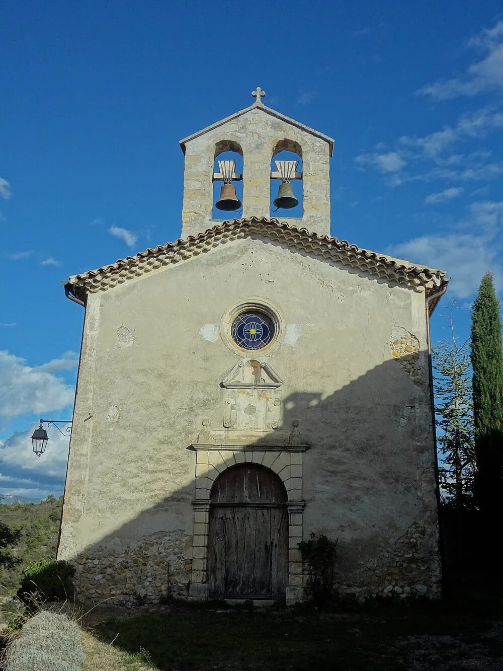 Panneaux solaires au Chaffaut-Saint-Jurson