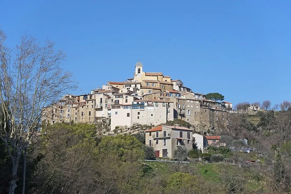 Panneaux solaires à Berre-les-Alpes