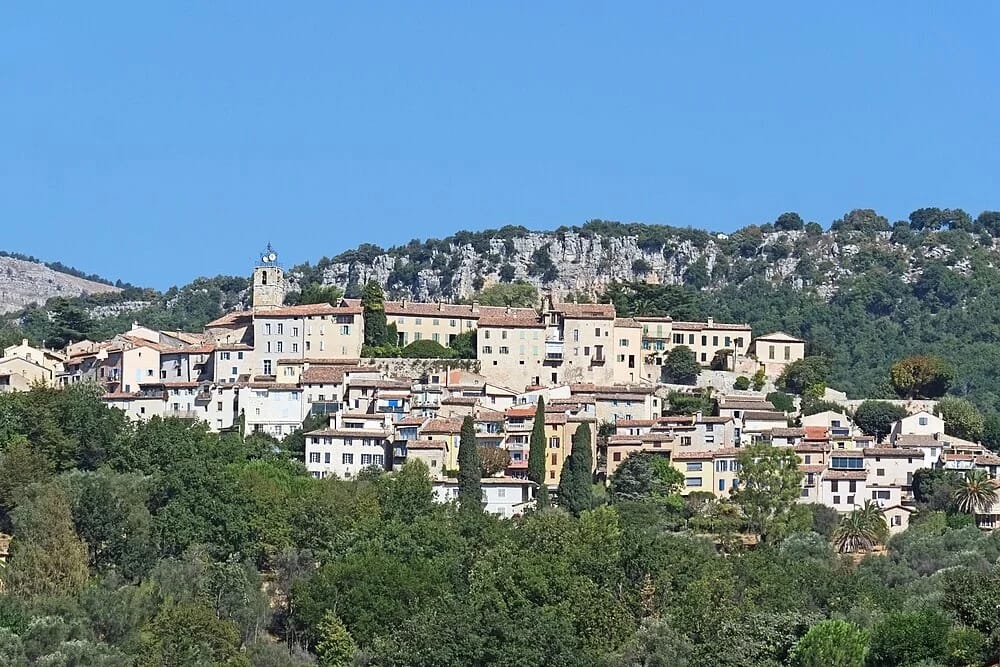Panneaux solaires à Châteauneuf-Grasse