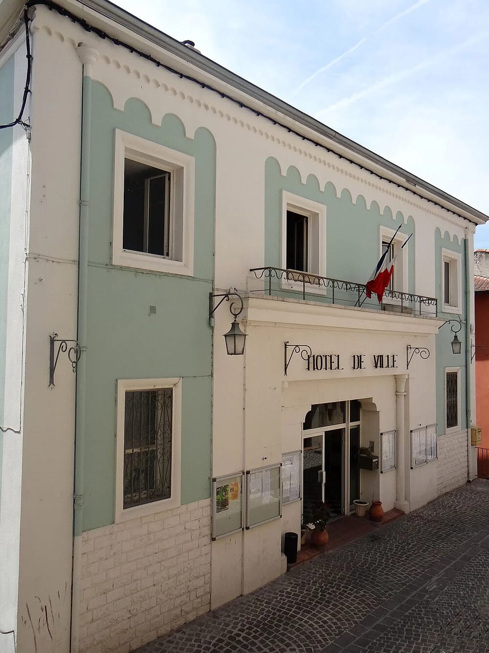 Panneaux solaires à Contes