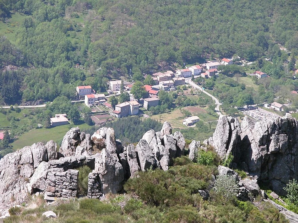 Panneaux solaires à Labastide-sur-Bésorgues