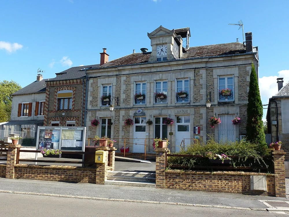 Panneaux solaires à Launois-sur-Vence