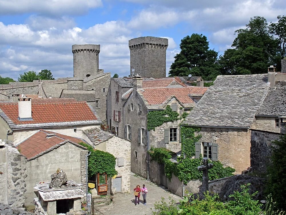 Panneaux solaires à Couvertoirade