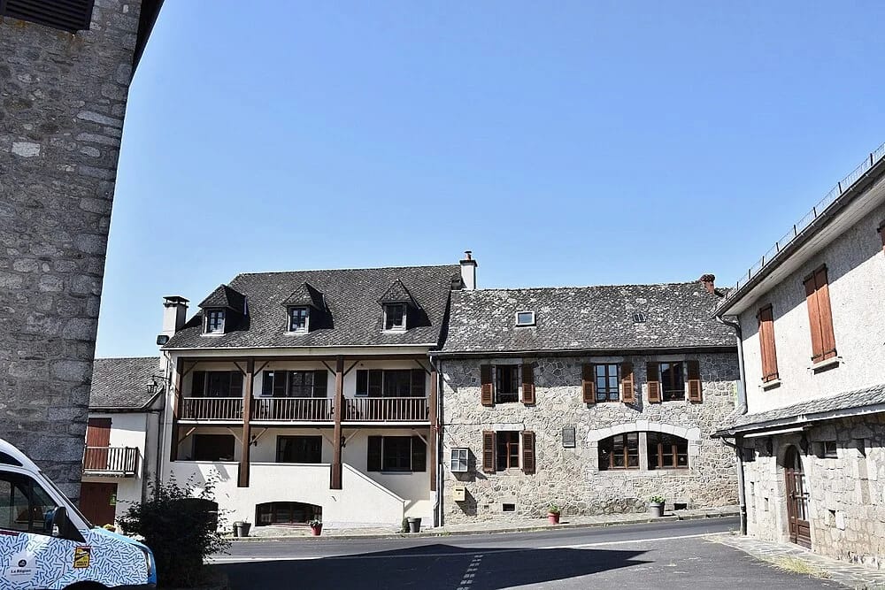 Panneaux solaires à Labesserette