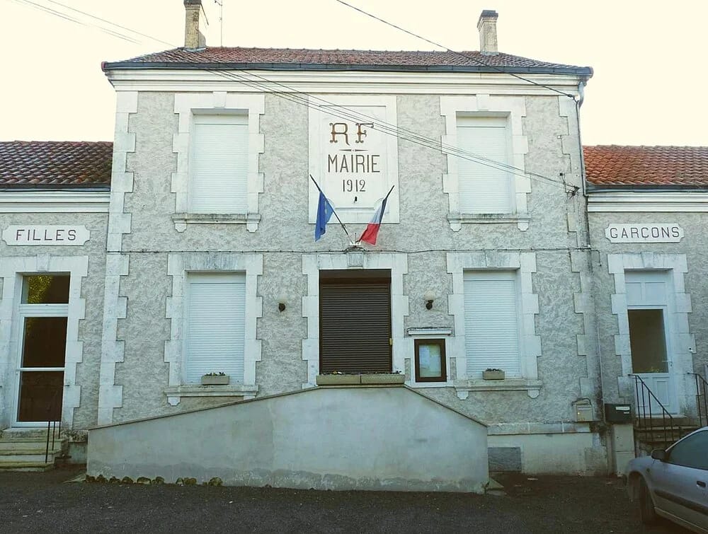 Panneaux solaires à Fontenille