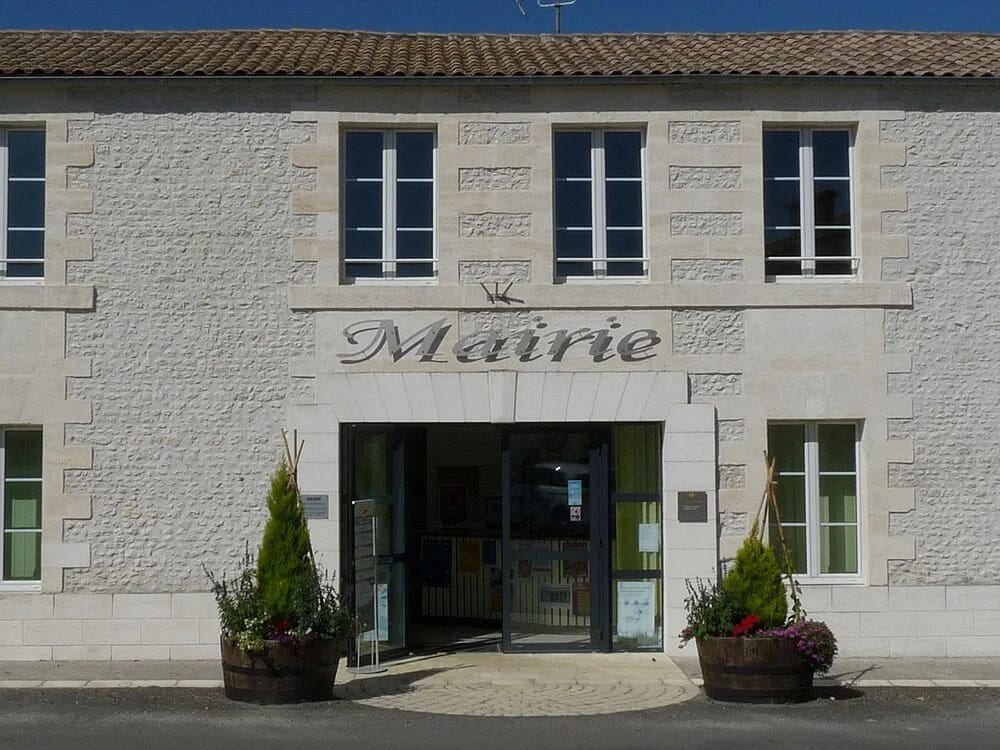 Panneaux solaires à Saint-Ciers-Champagne