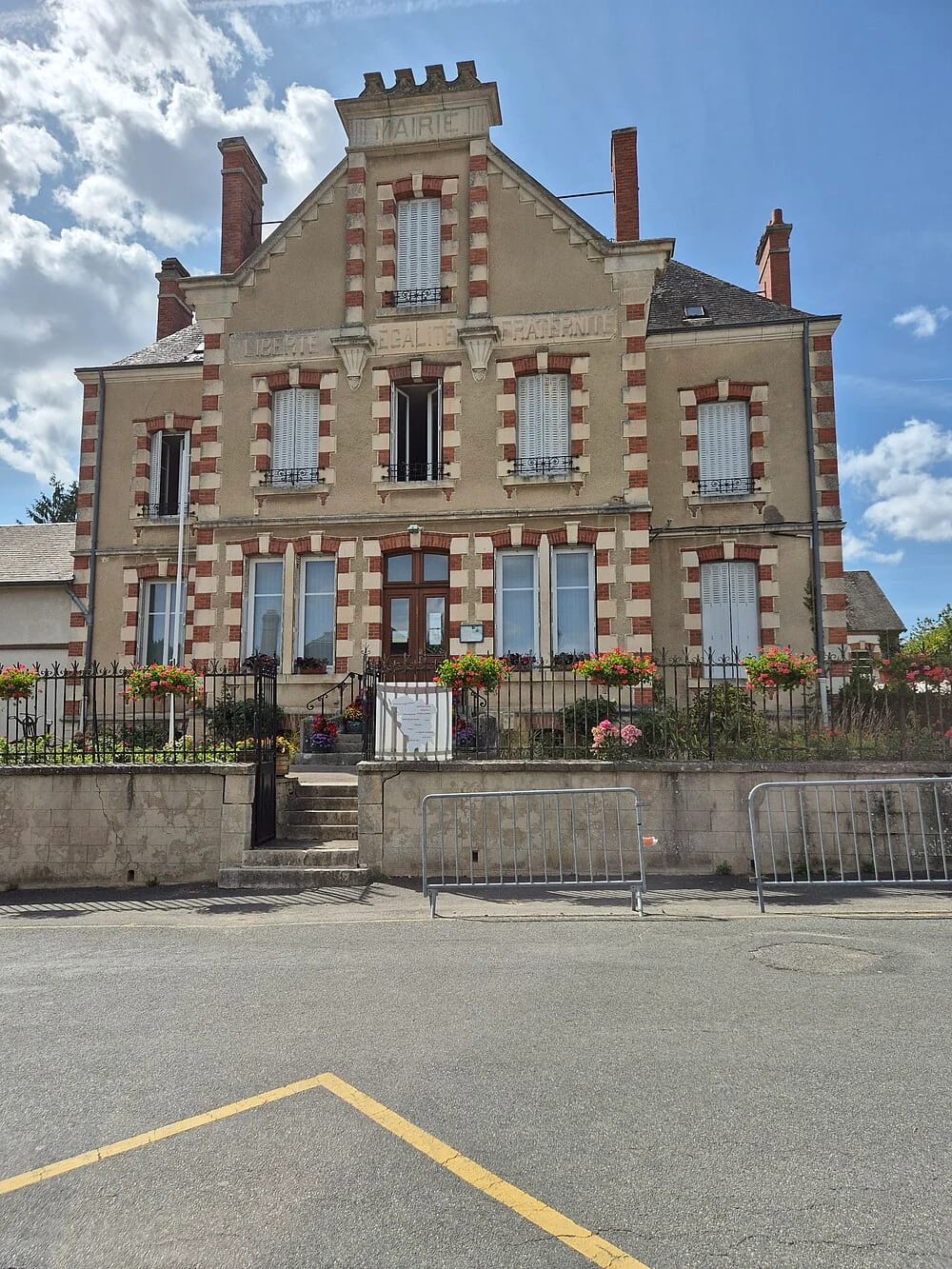 Panneaux solaires à Ivoy-le-Pré