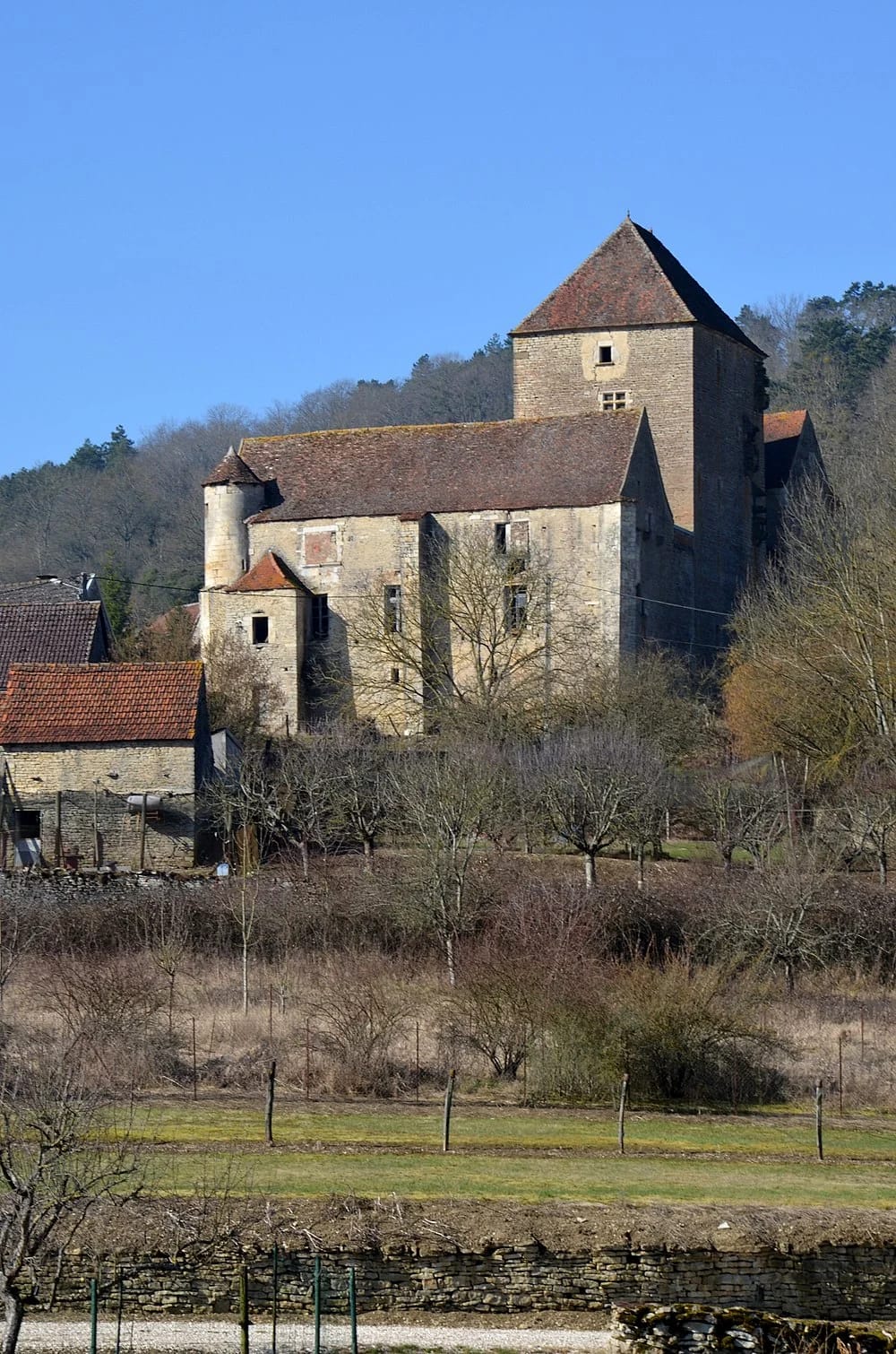 Panneaux solaires à Courcelles-lès-Montbard