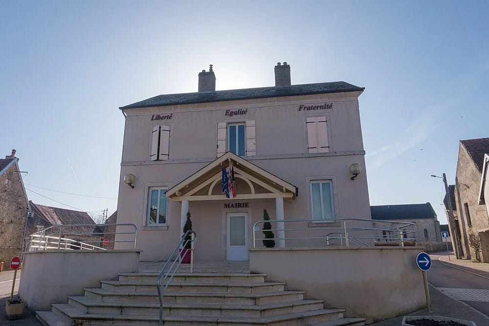 Panneaux solaires à Pouillenay