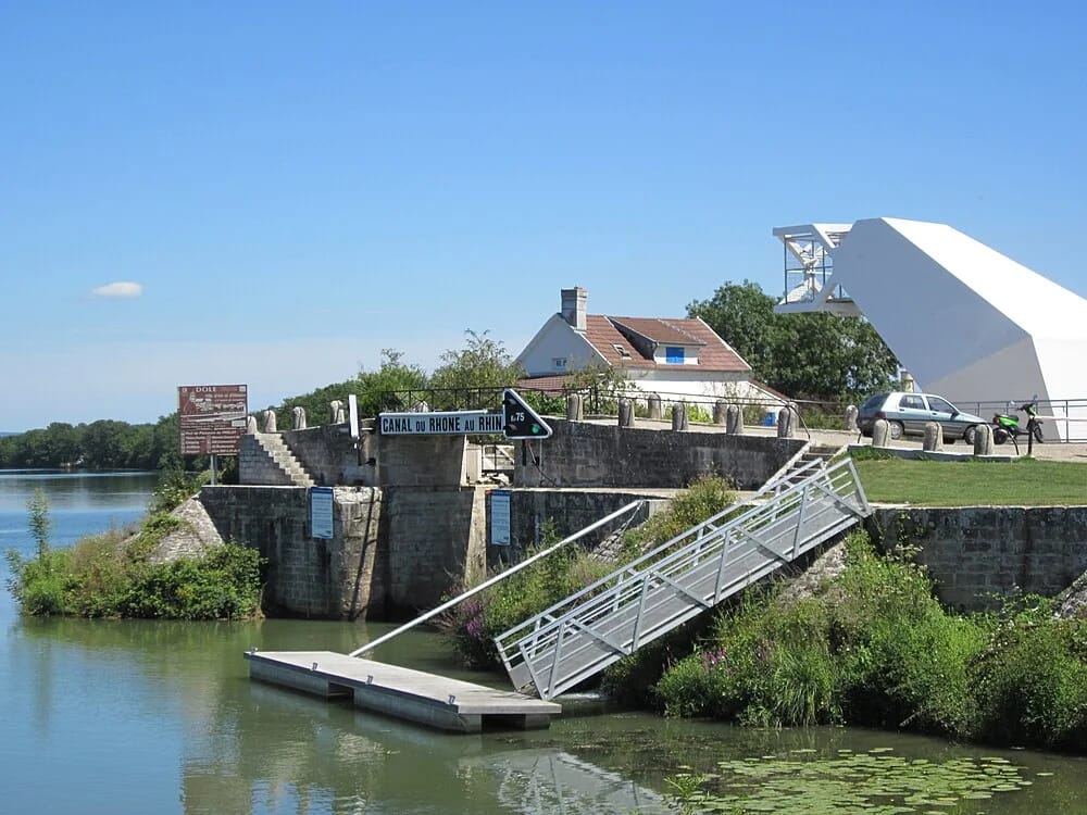 Panneaux solaires à Saint-Symphorien-sur-Saône