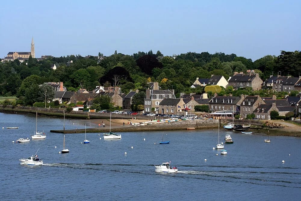 Panneaux solaires à Pleudihen-sur-Rance