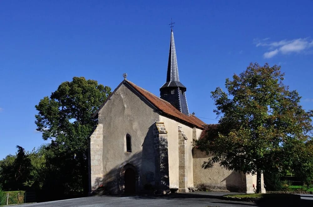 Panneaux solaires à Saint-Dizier-les-Domaines