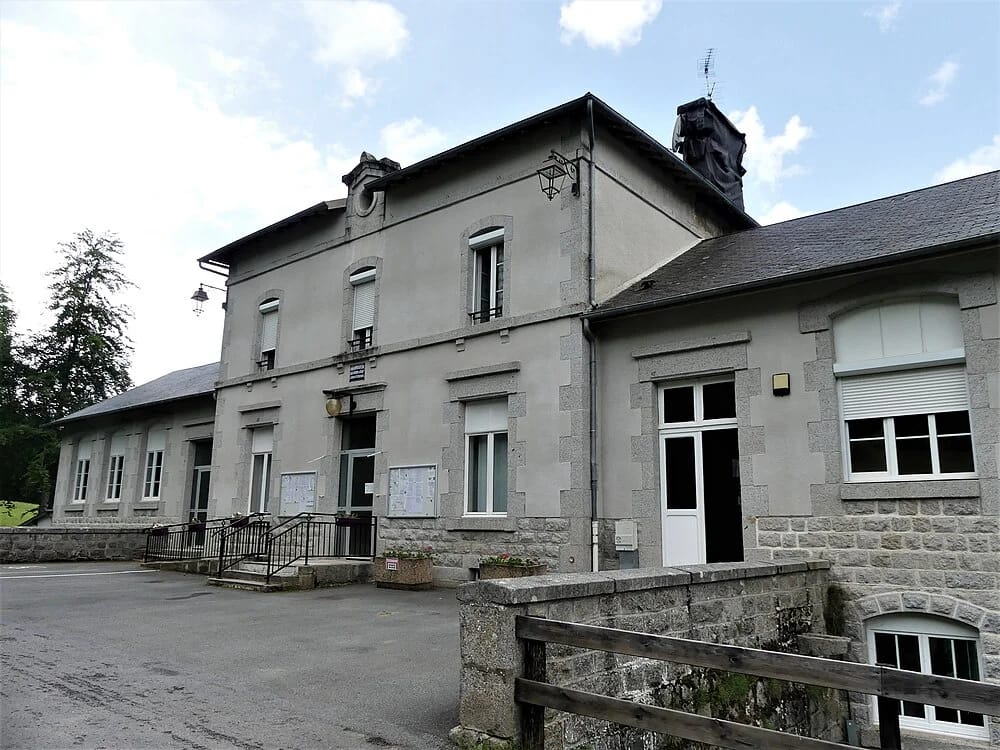 Panneaux solaires à Saint-Oradoux-de-Chirouze