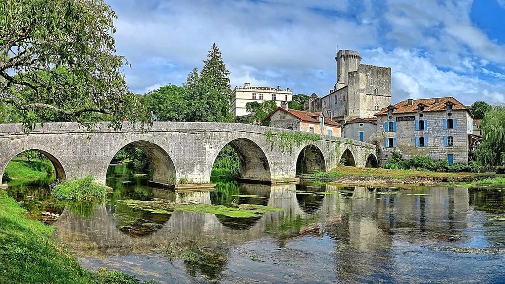 Panneaux solaires à Bourdeilles