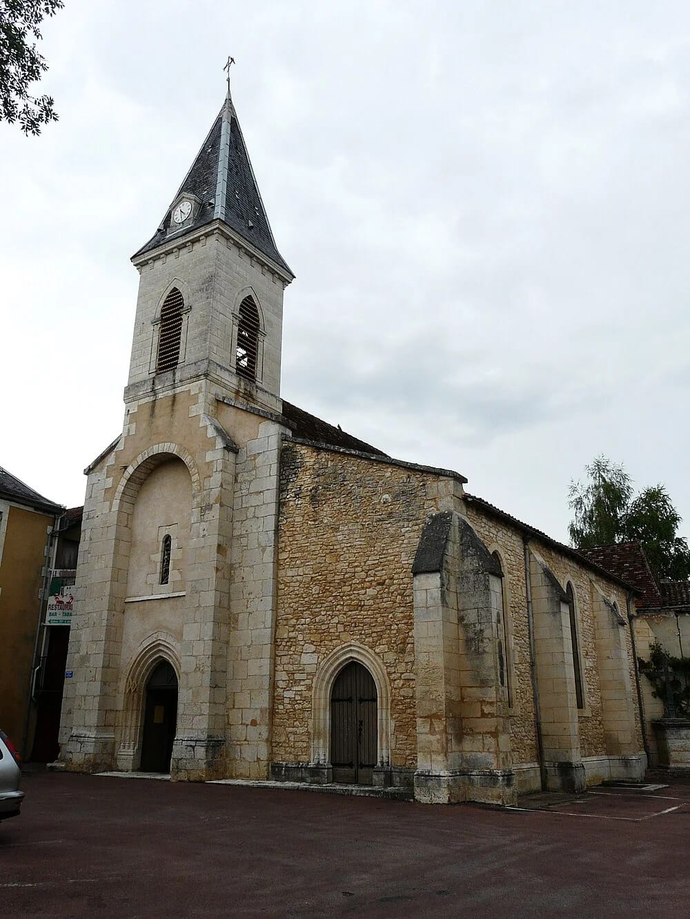 Panneaux solaires à Savignac-les-Églises