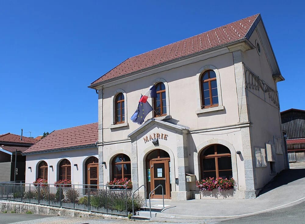 Panneaux solaires aux Hôpitaux-Vieux