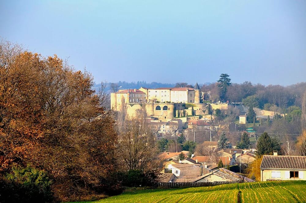 Panneaux solaires à Montéléger