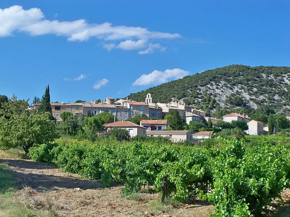 Panneaux solaires à Rousset-les-Vignes