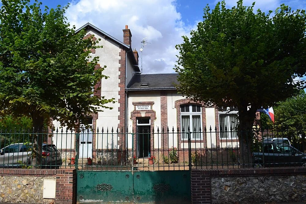 Panneaux solaires à Écluzelles