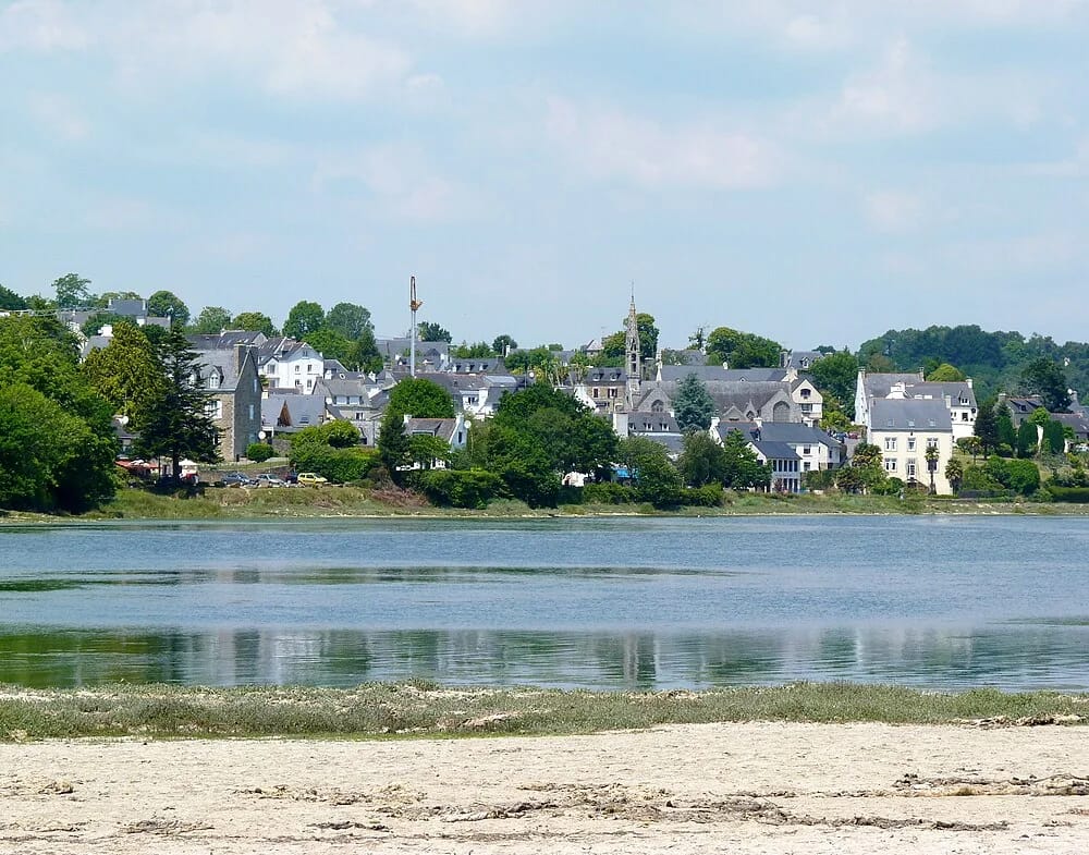 Panneaux solaires à Forêt-Fouesnant