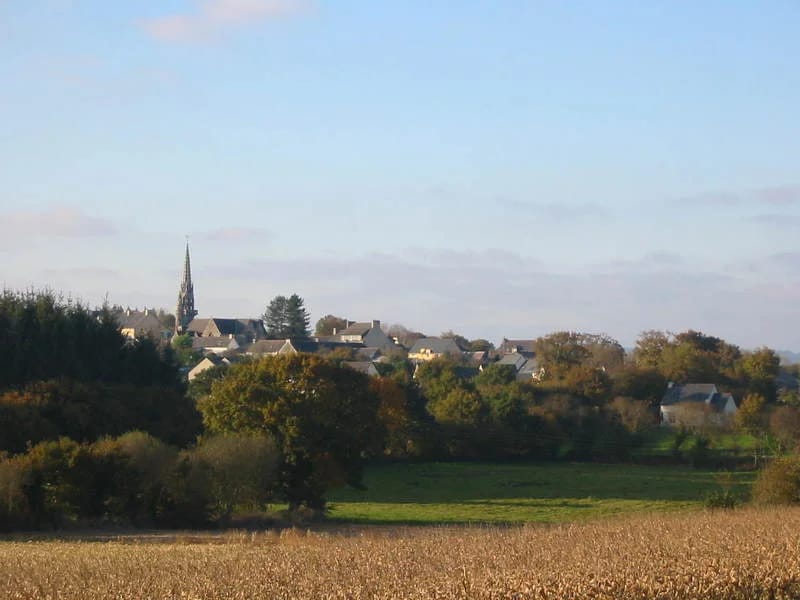Panneaux solaires au Cloître-Pleyben