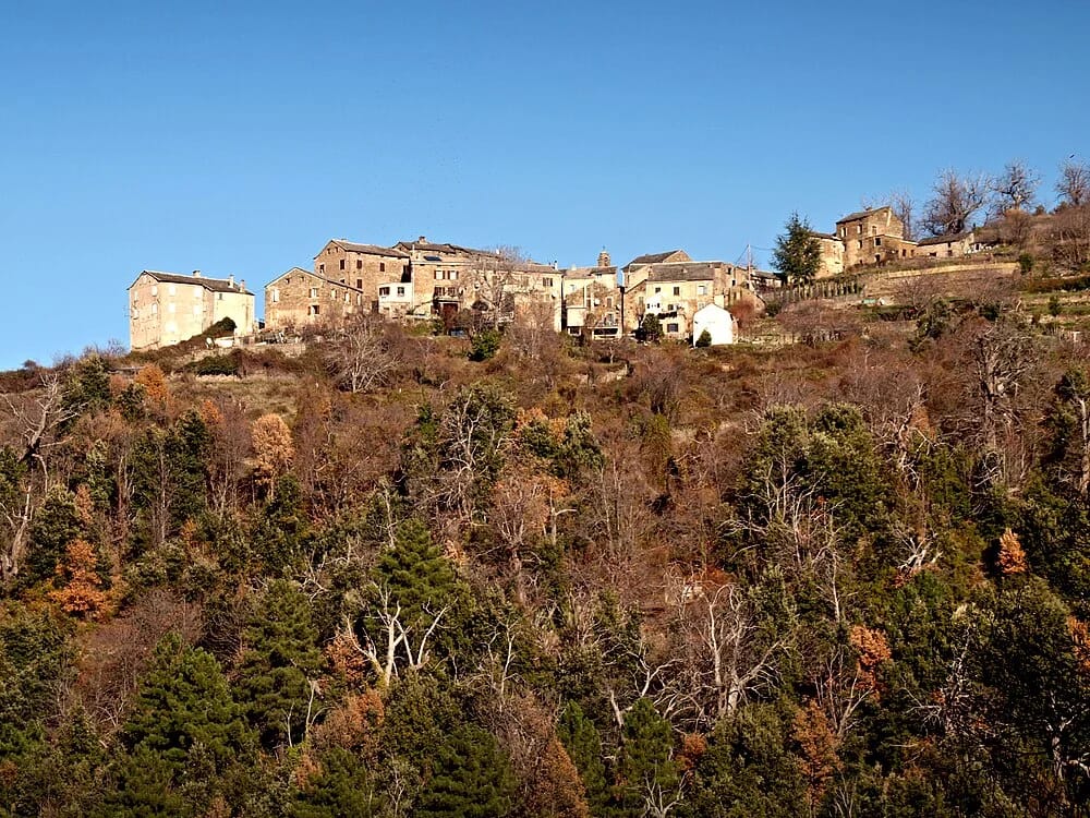 Panneaux solaires à Castineta