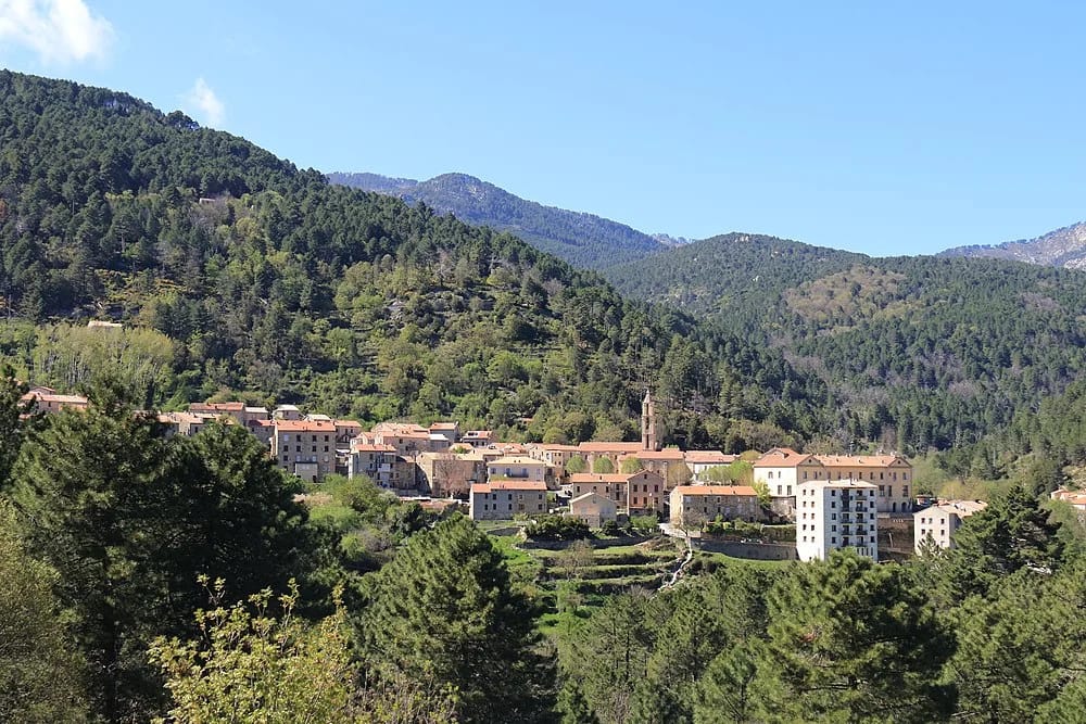 Panneaux solaires à Ghisoni