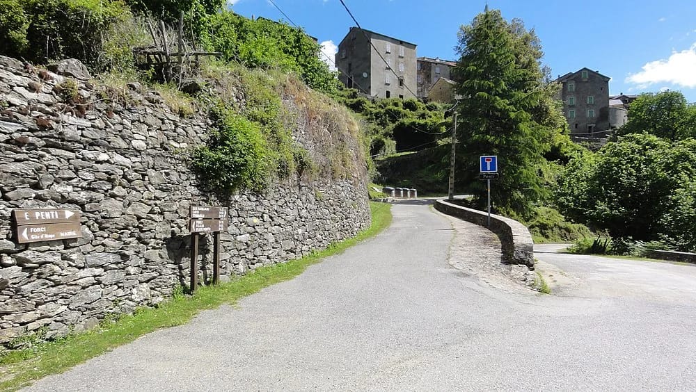 Panneaux solaires à Santa-Reparata-di-Moriani