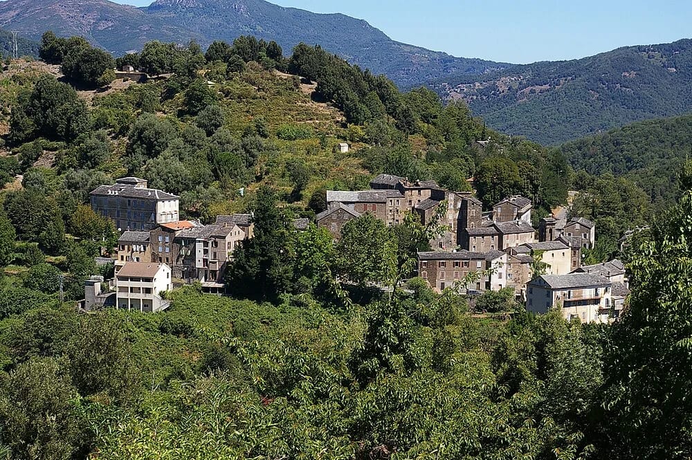 Panneaux solaires à Stazzona