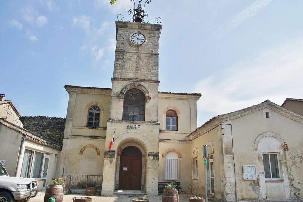 Panneaux solaires à Laval-Saint-Roman