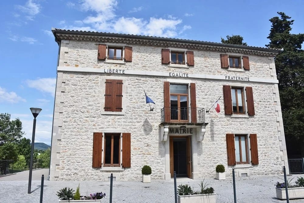 Panneaux solaires à Saint-Jean-de-Maruéjols-et-Avéjan
