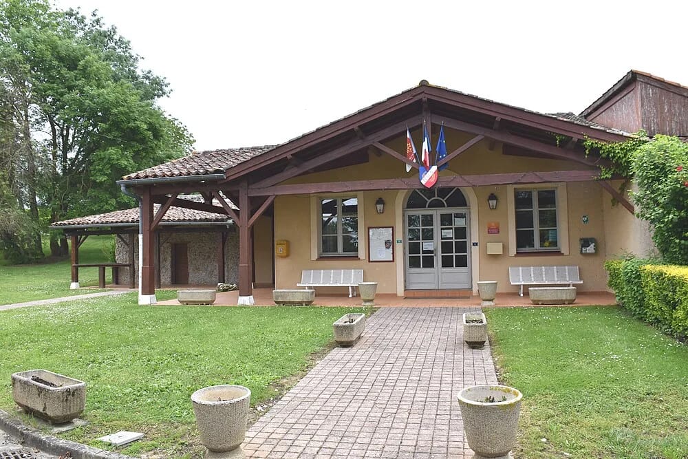 Panneaux solaires à Lespugue