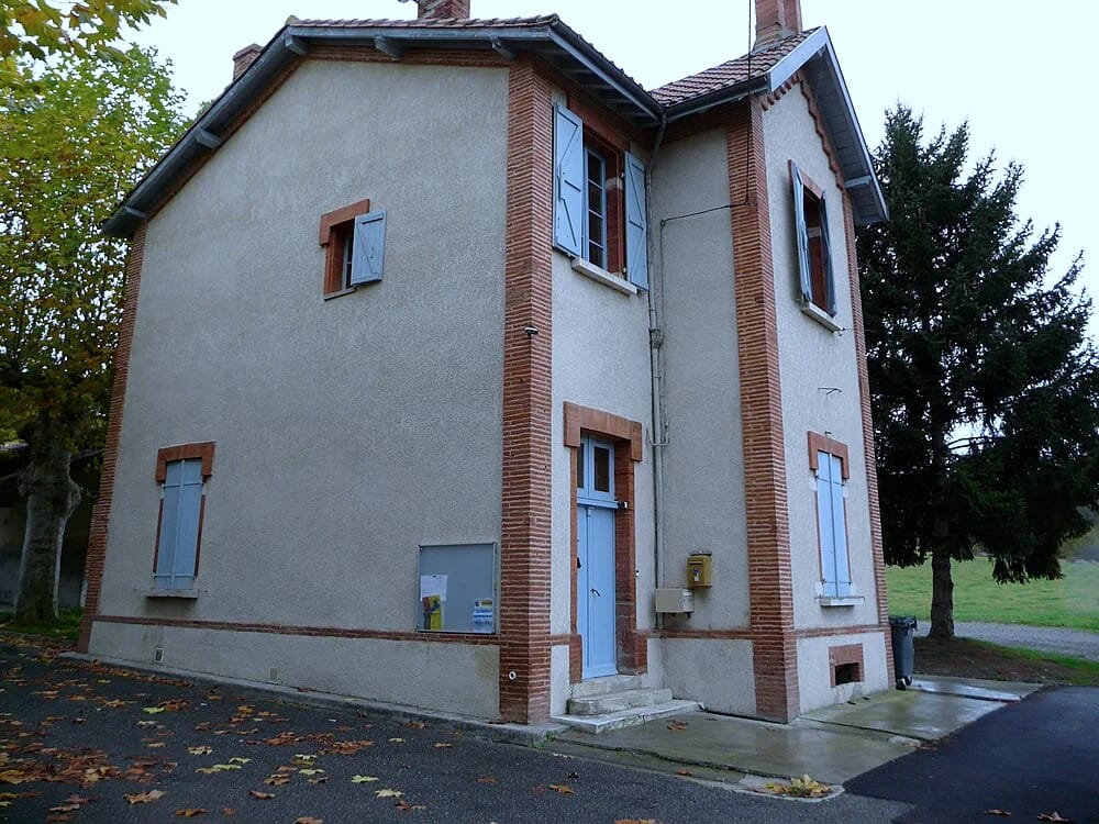 Panneaux solaires à Mailholas