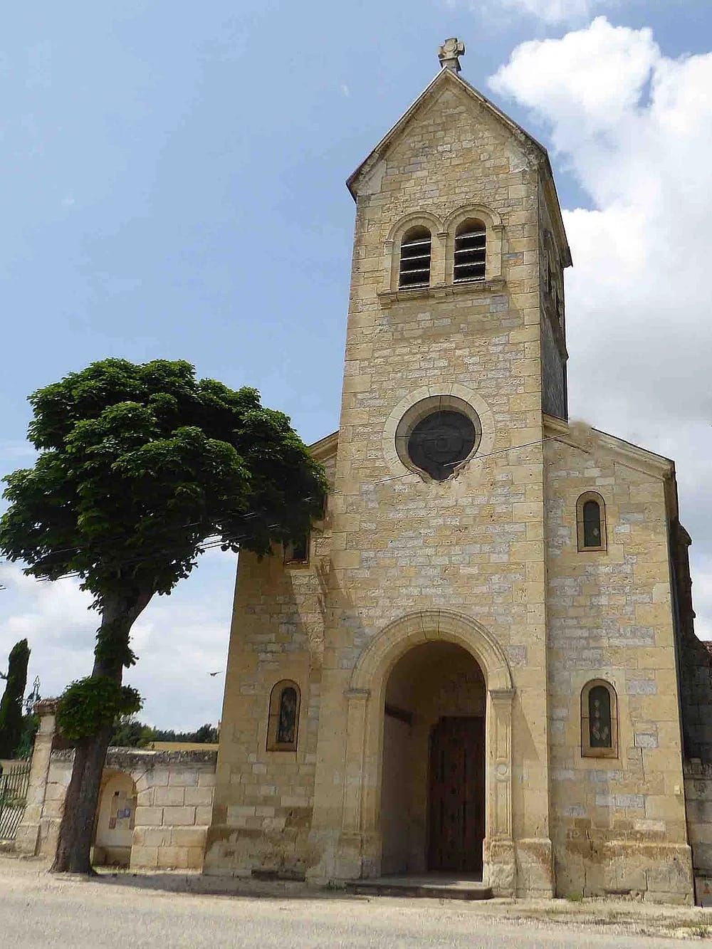 Panneaux solaires à Magnas