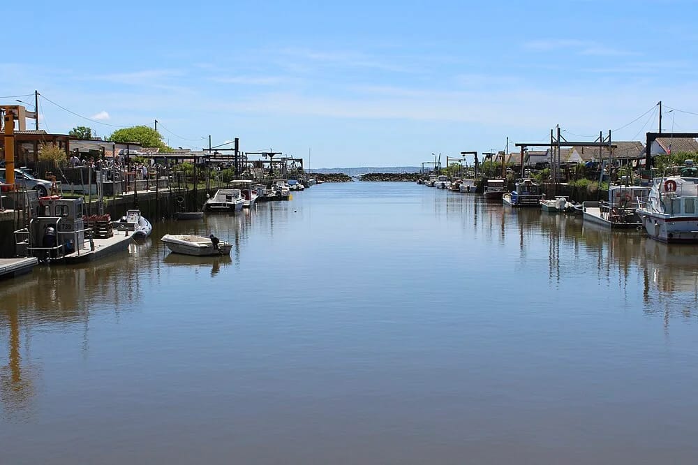 Panneaux solaires à Arès