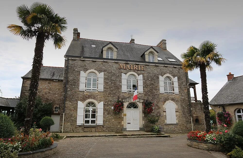 Panneaux solaires à Bourg-des-Comptes