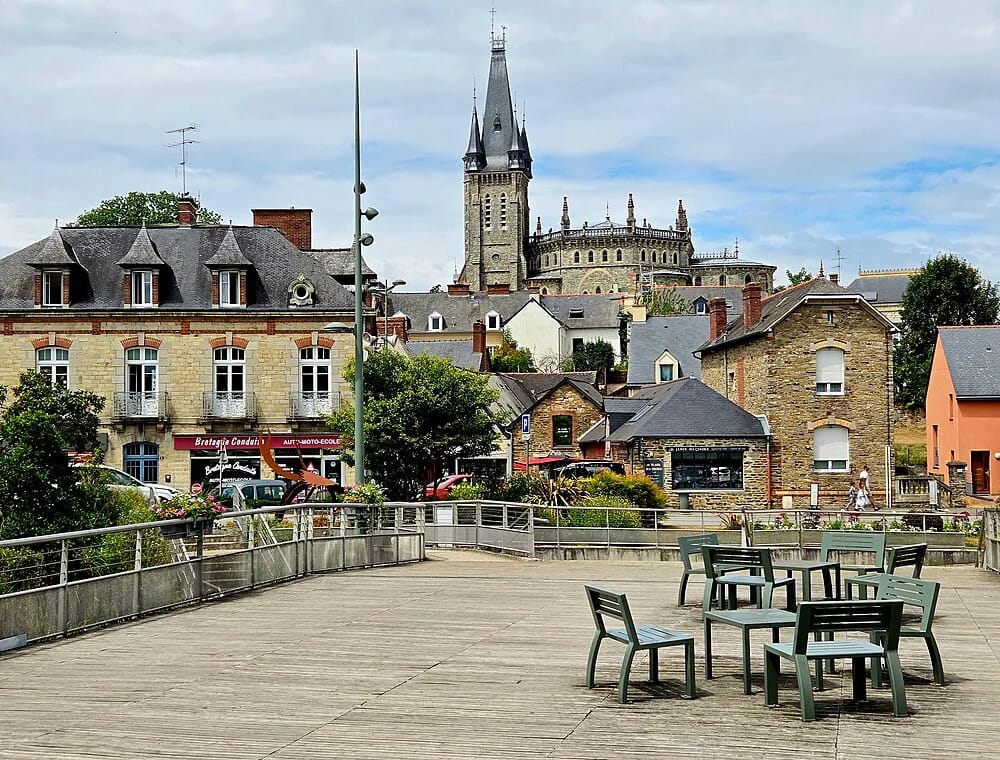 Panneaux solaires à Châteaubourg
