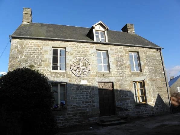 Panneaux solaires à Poilley