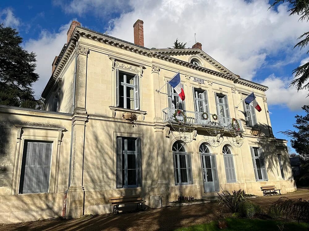 Panneaux solaires à Cinq-Mars-la-Pile