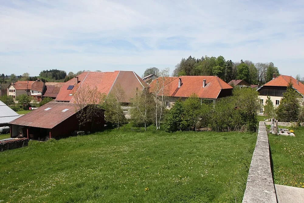 Panneaux solaires à Bief-du-Fourg