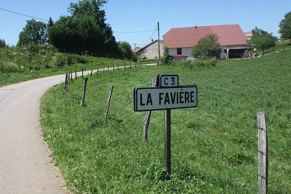 Panneaux solaires à Favière
