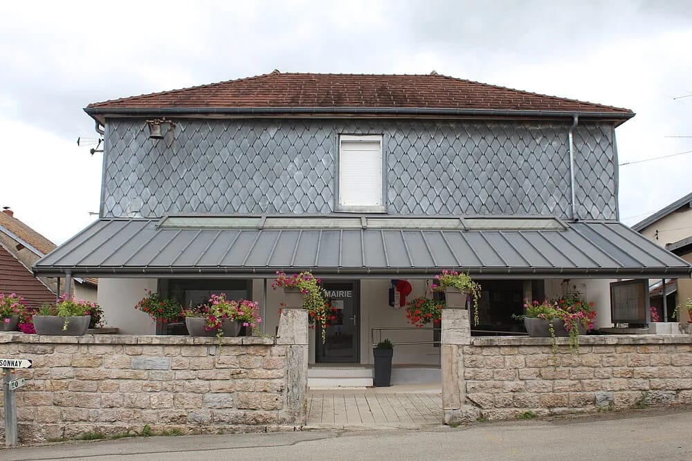 Panneaux solaires à Largillay-Marsonnay