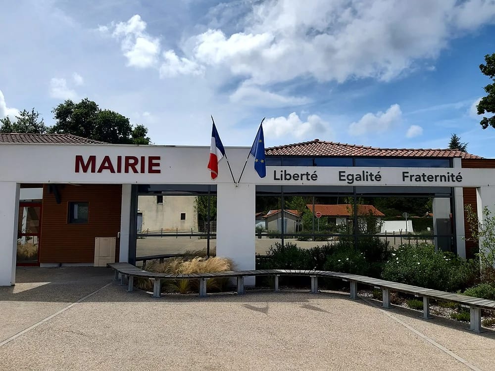 Panneaux solaires à Gastes