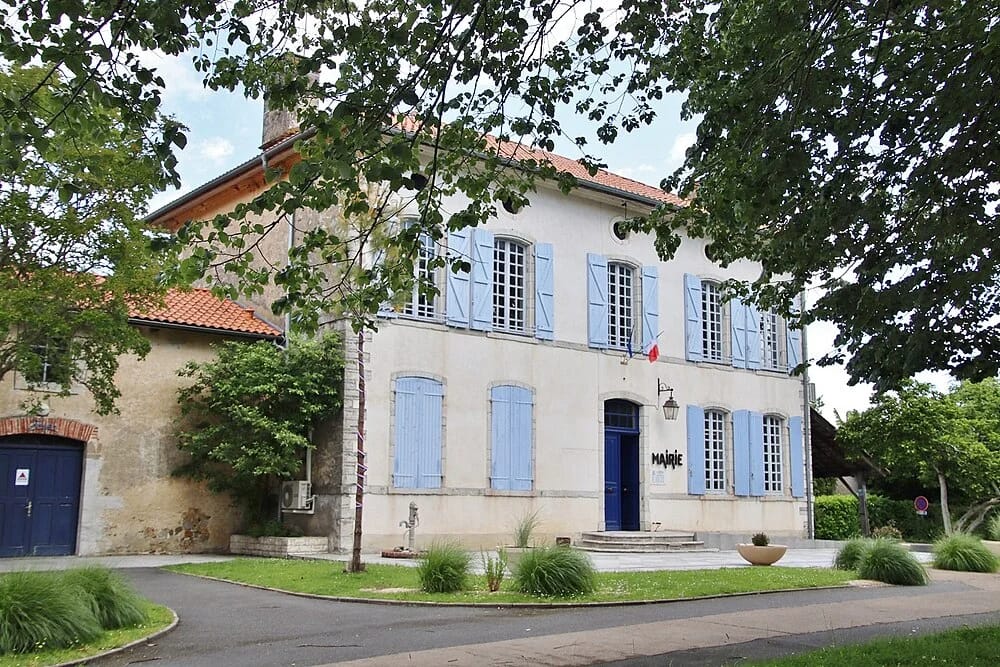 Panneaux solaires à Saugnac-et-Cambran